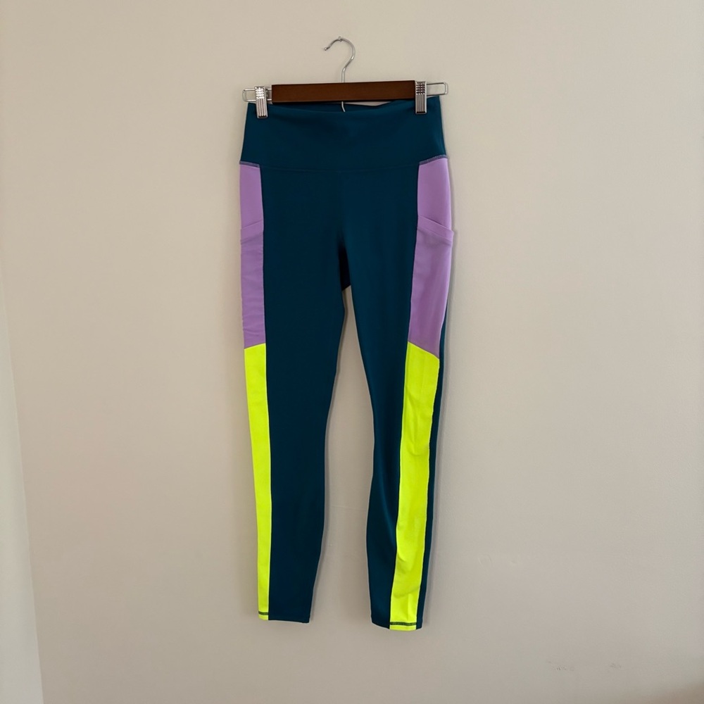 Fabletics Teal blue PowerHold Leggings 24” waist yoga bold gym pockets workout
